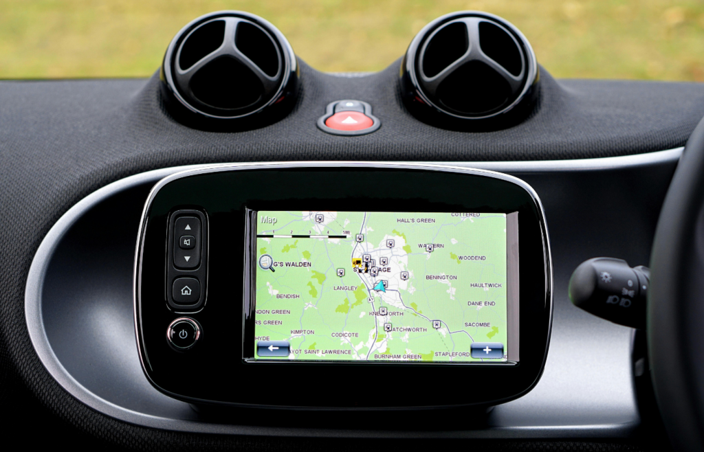 A car navigation screen displaying an outdated map