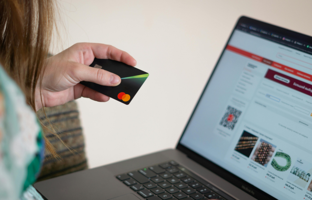 A dealership showing a suspiciously low credit score