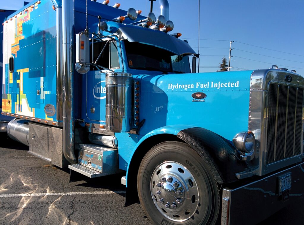 Hydrogen semi