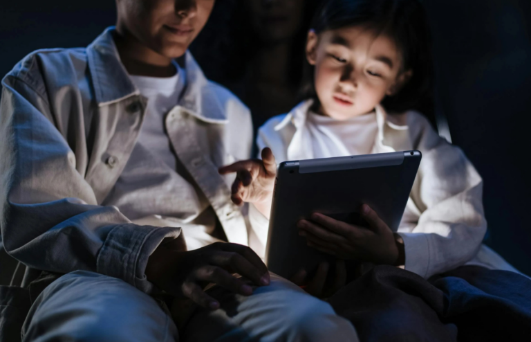 Family discussing rules around device usage