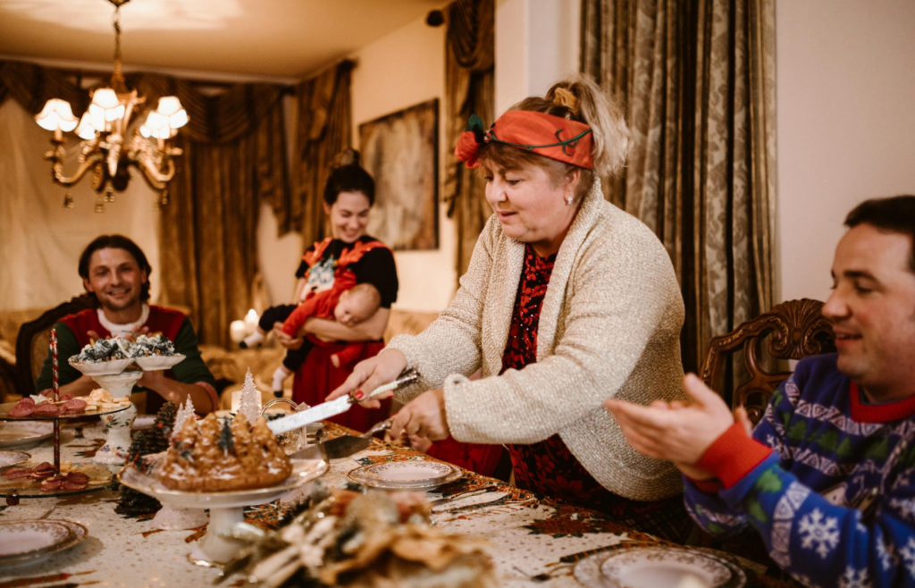 Family enjoying a meal together without devices