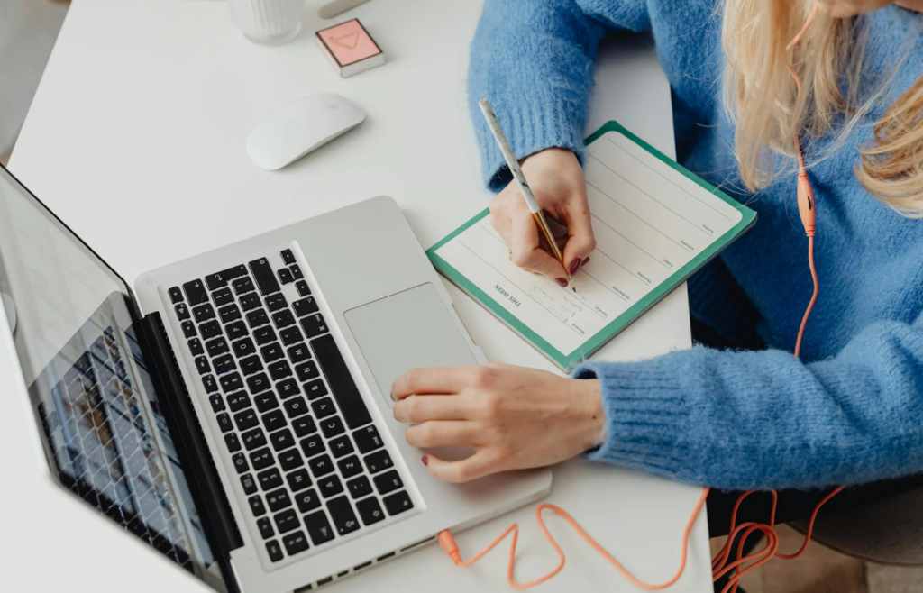 Individual organizing tasks using a planner