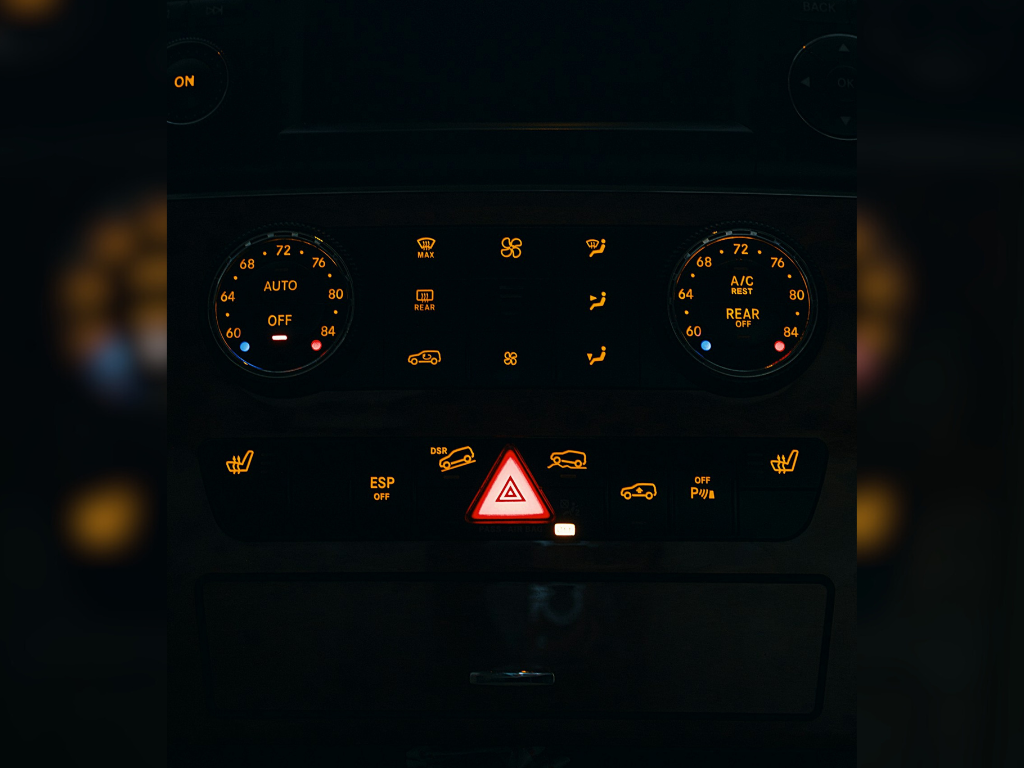car warning light